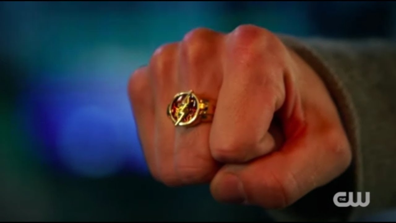 The Flash Ring first look || The Flash Season 5 - YouTube