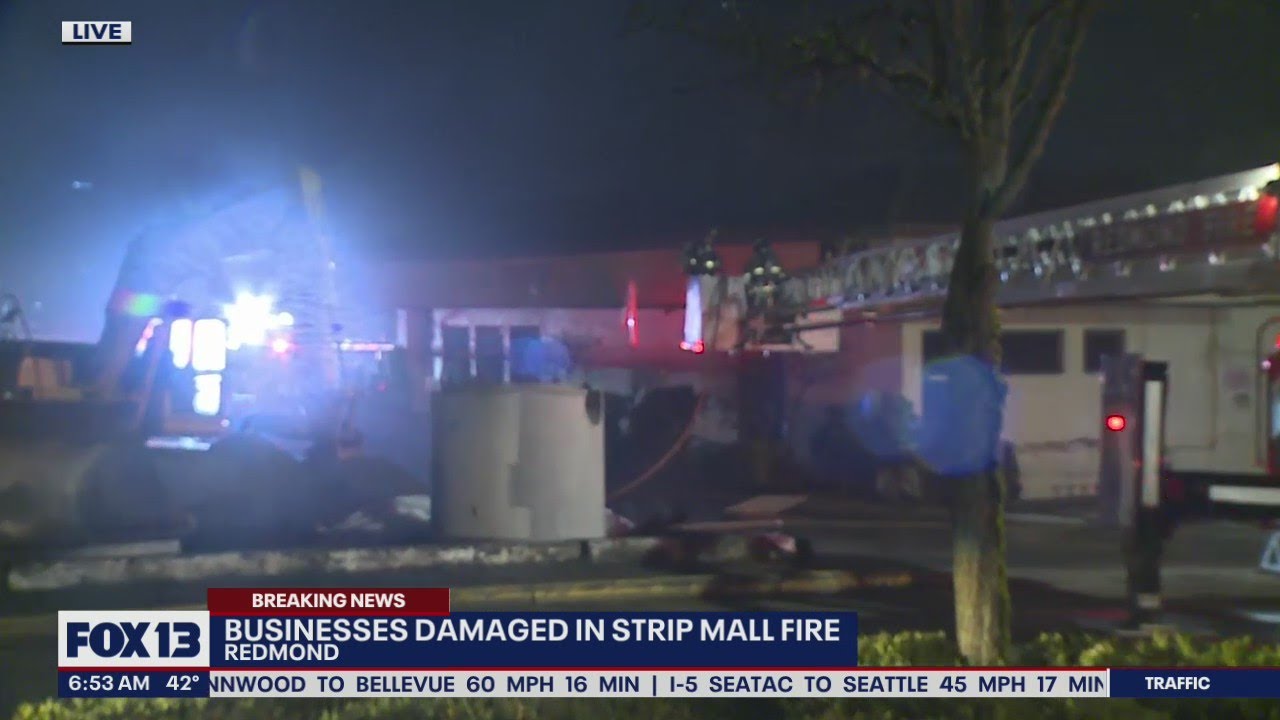 Crews battle Redmond strip mall fire - YouTube