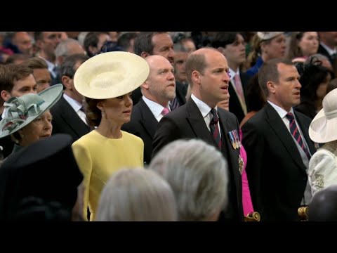 "God Save The Queen" - The Queen's Platinum Jubilee Service of Thanksgiving 2022