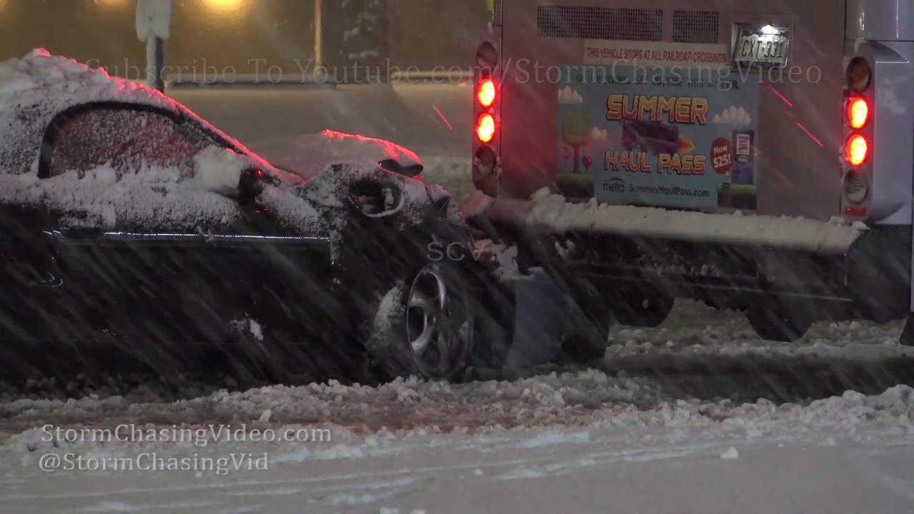 Colorado Springs, CO Heavy snow causes chaos on the roads - 5/20/2019