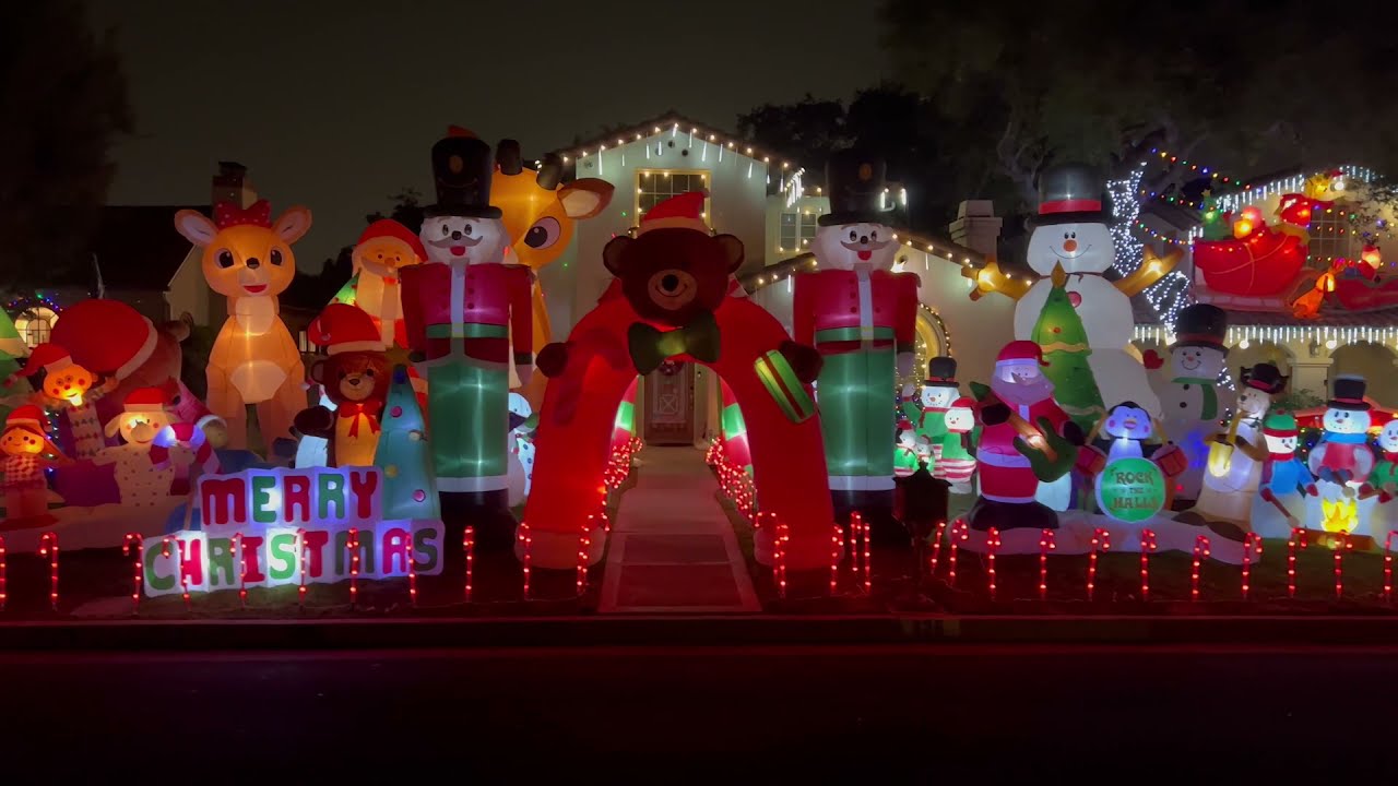 Bain's Christmas Decorations 2021