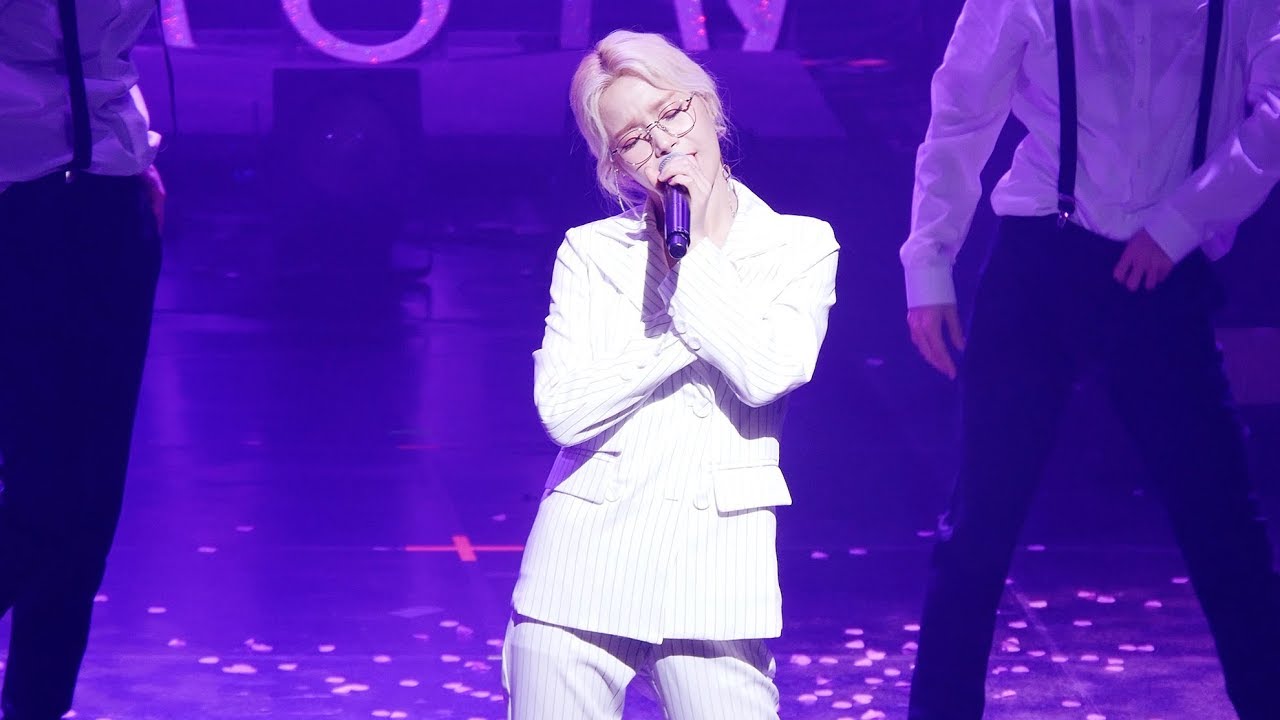 180429 솔라감성 콘서트 'Blossom' 마마무(MAMAMOO) 솔라 직캠 - 세계 스페셜