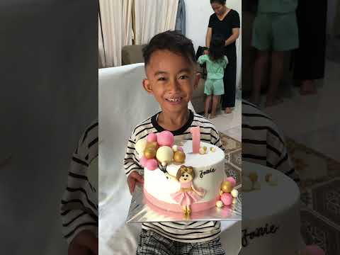 Warning: if you come to my Jikoni, you WILL be asked to taste. | Jikoni Magic #shorts #yogurtmaking