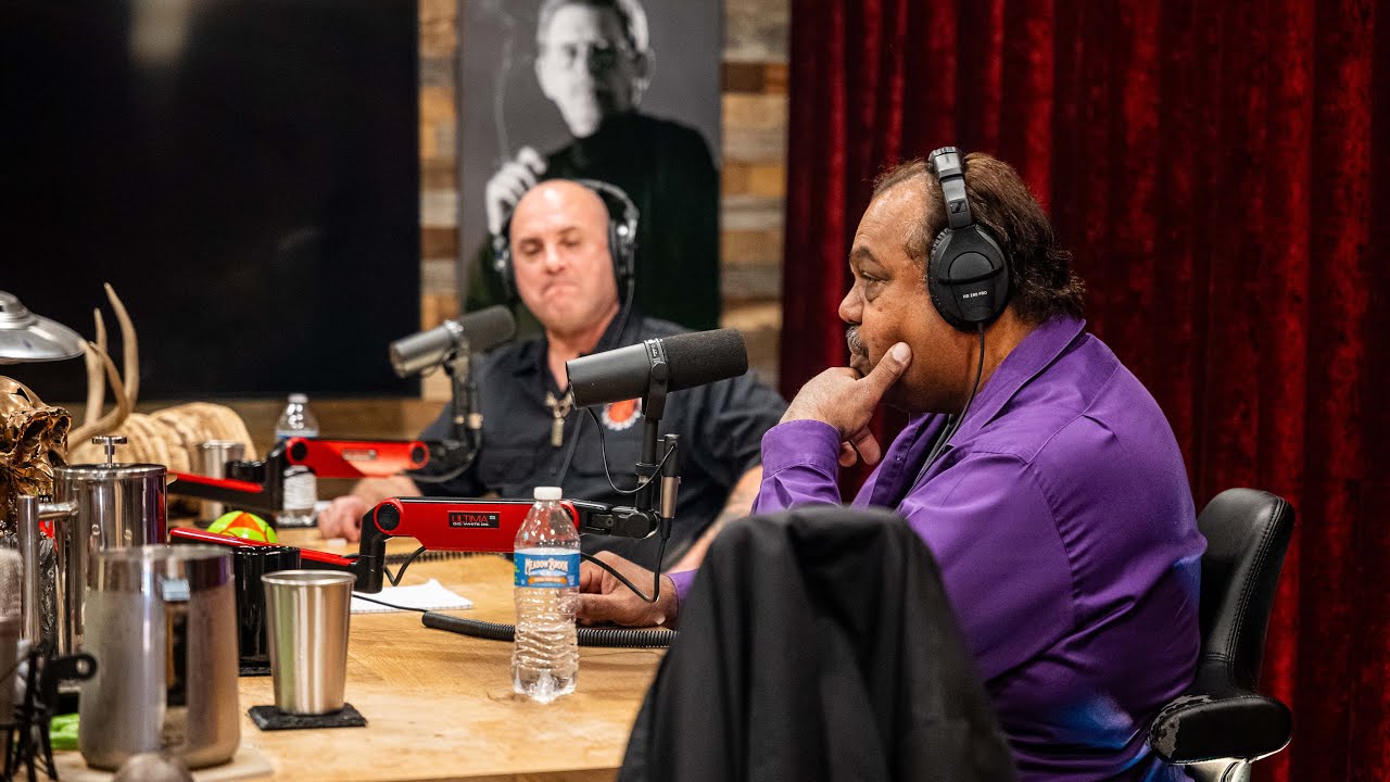 Joe Rogan Experience #2399 - Daryl Davis & Jeff Schoep thumbnail