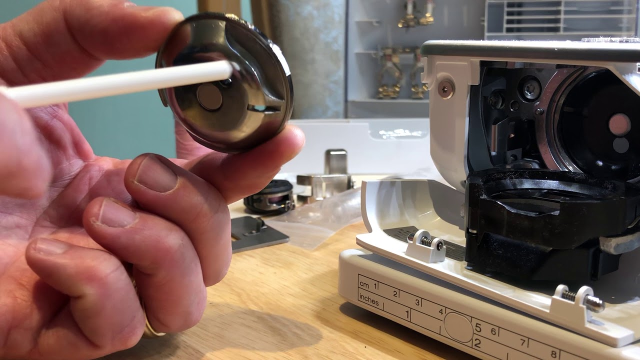 How to clean and oil 4, 5 and 7 Series Bernina YouTube