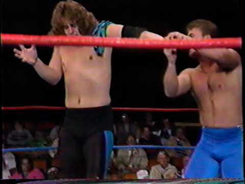 Chi Chi Cruz vs Mike Lozanski 1989 - YouTube