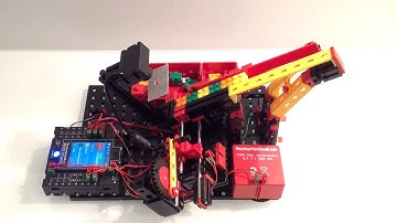 Fischertechnik Robotics TXT Legostein-Farbsortiermaschine