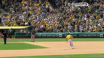 CWS@OAK: Freiman smacks an RBI triple to center field