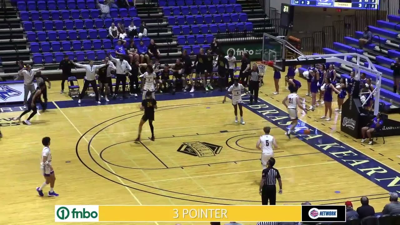 Swader's buzzer-beater seals Griffon MBB's first 7-0 start since 1999 -  Missouri Western State University Athletics