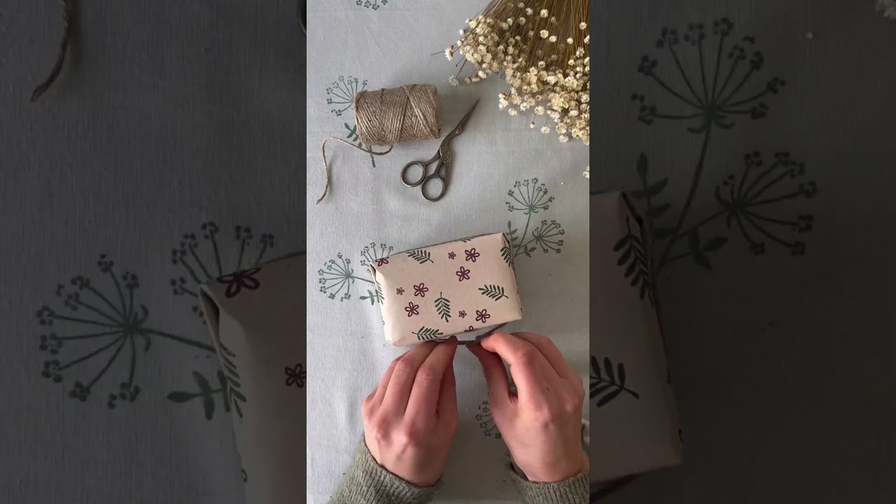 DIY Stamped Floral Wrapping Paper & Homemade Gift Tag Tutorial 🌿🎁 by The English Stamp Company