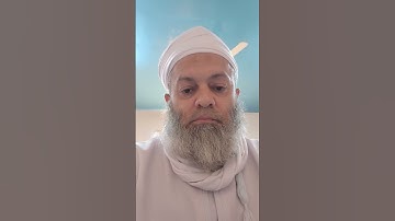 كرر سورة الفاتحة في الصلاة ناسيا، فماذا عليه؟