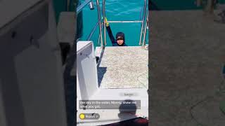 #tiburón muerde a niño y sale vivo en #australia #shark #video #sea #fisherman #california #viral