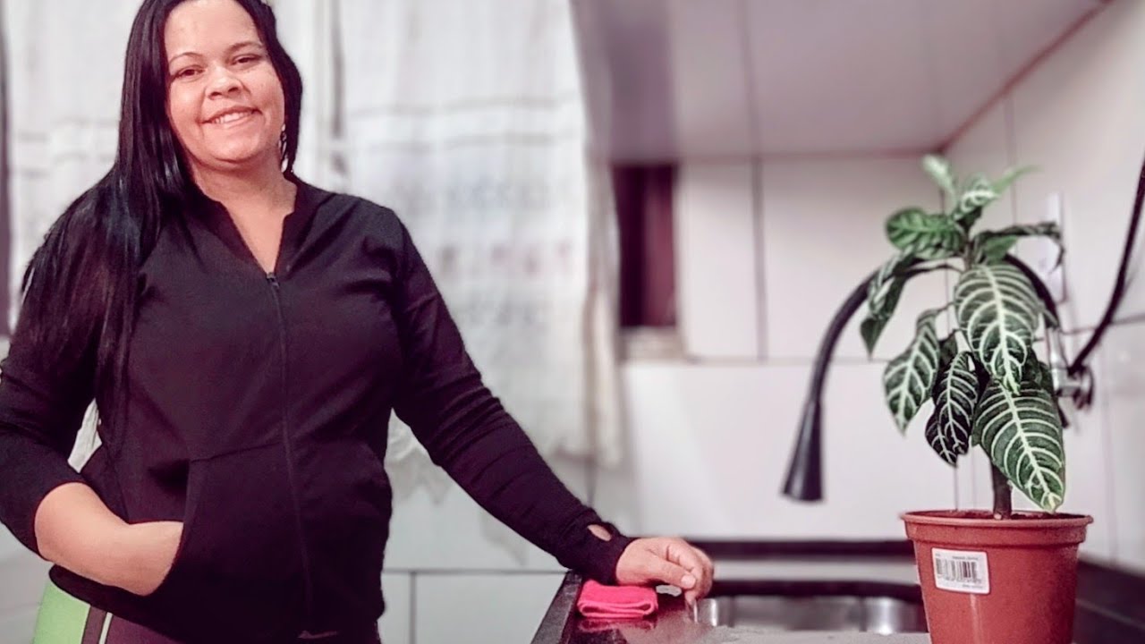 Café, louça e o talento da minha pequena