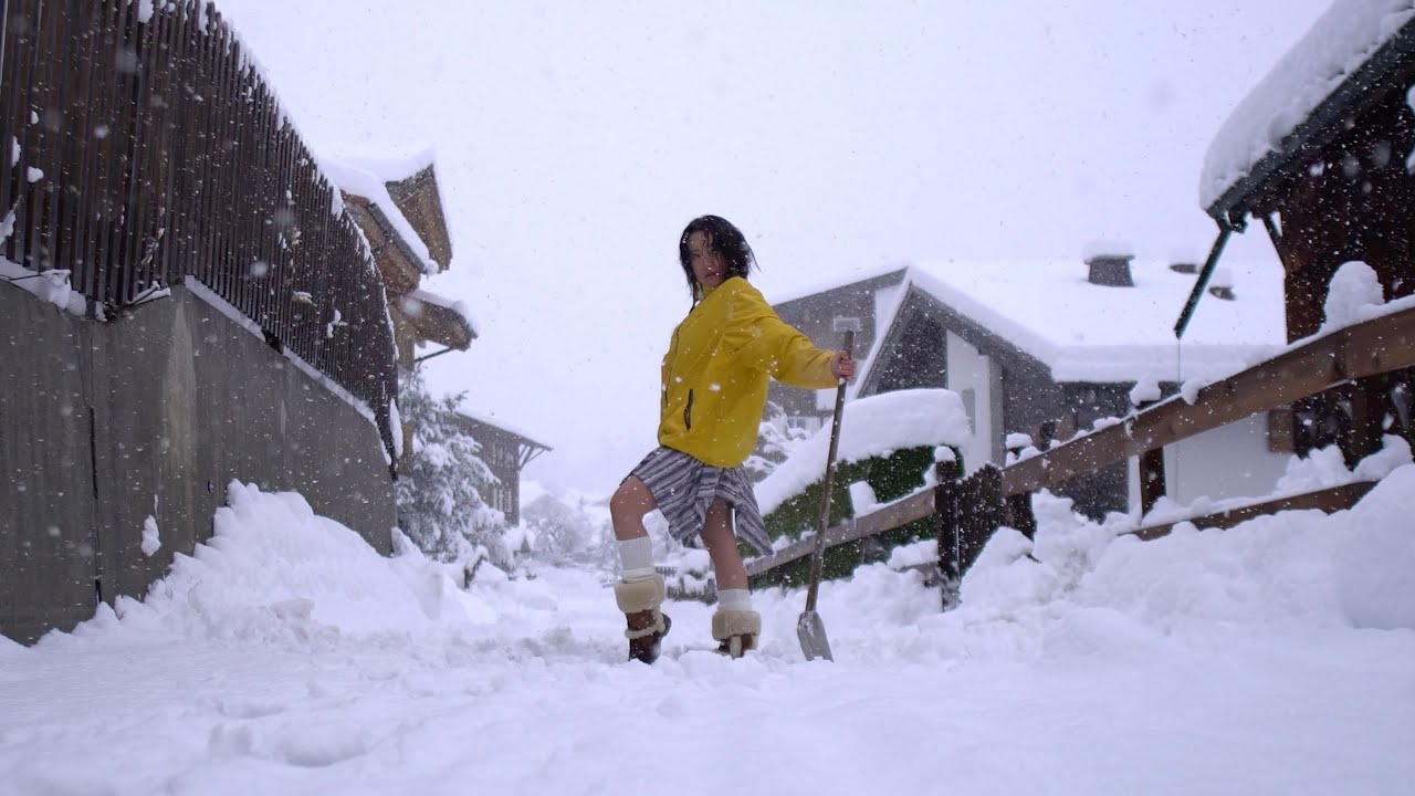 러브란 LOVE RAN | 4월 중순에도 함박눈이 펑펑 내리는 스위스에서 ☃️❄️