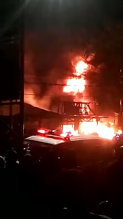 KEBAKARAN DI MARGAHAYU BANDUNG