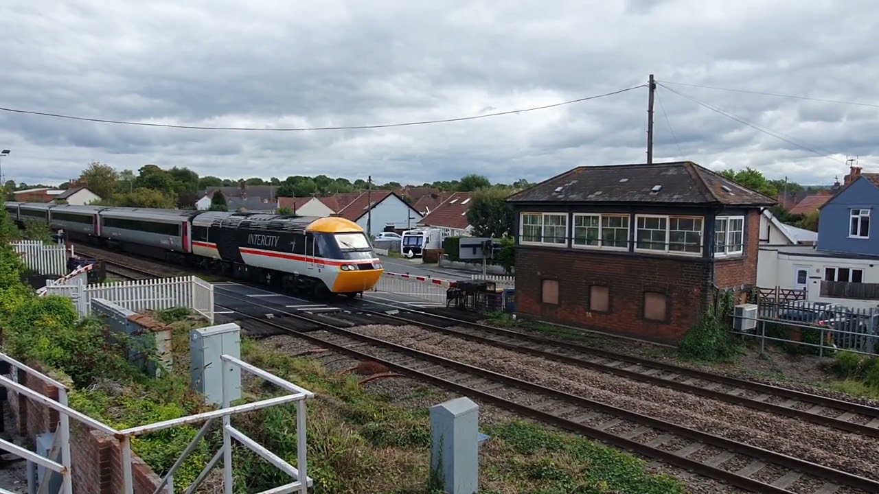 Celebrity powercars 43008,007. 27,08,2023