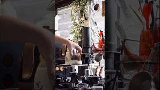 See how a professional barista uses outinnano to make a silky smooth latte☕️ #outin #shorts #coffee
