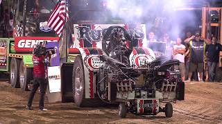Pro Pulling 2021: Super Modified Tractors & Light Pro Stocks pulling in Fort Recovery, OH