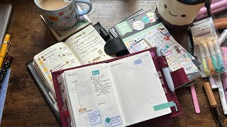 Daily planning and chatting | A6 plans by just scribble and hobonichi weeks 