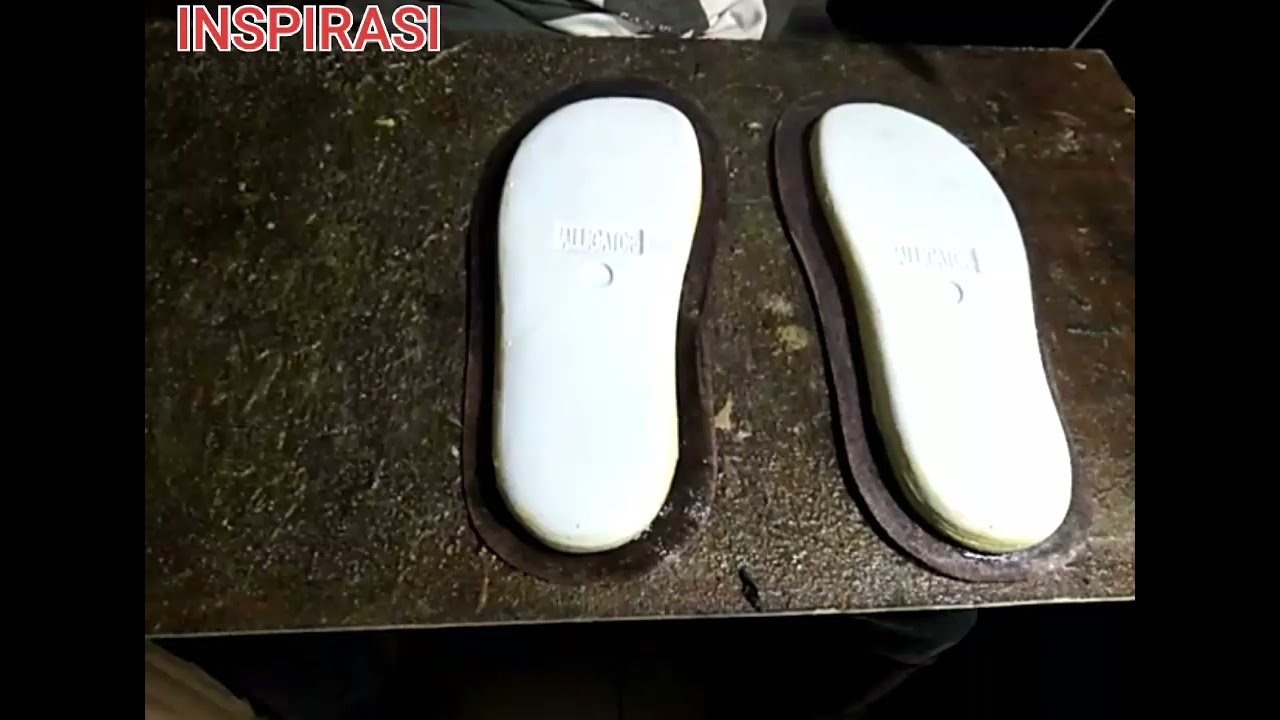 proses pembungkusan insol atau tatak dengan cara manual