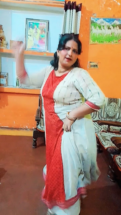 thodi se bekarari thoda sa h krar...🥰💃🥰 #love #song #bollywood #titletrack