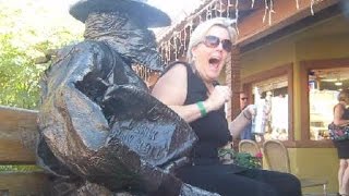 Statue Surprise!  Incredible reactions!! February 2016