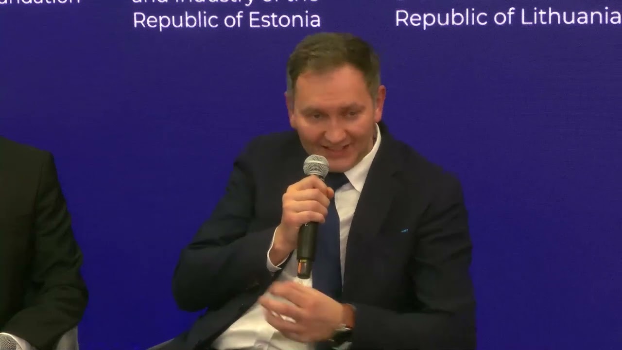 Competing under pressure: Finance, digitalization and geoeconomic strategy on Europe’s Eastern edge.