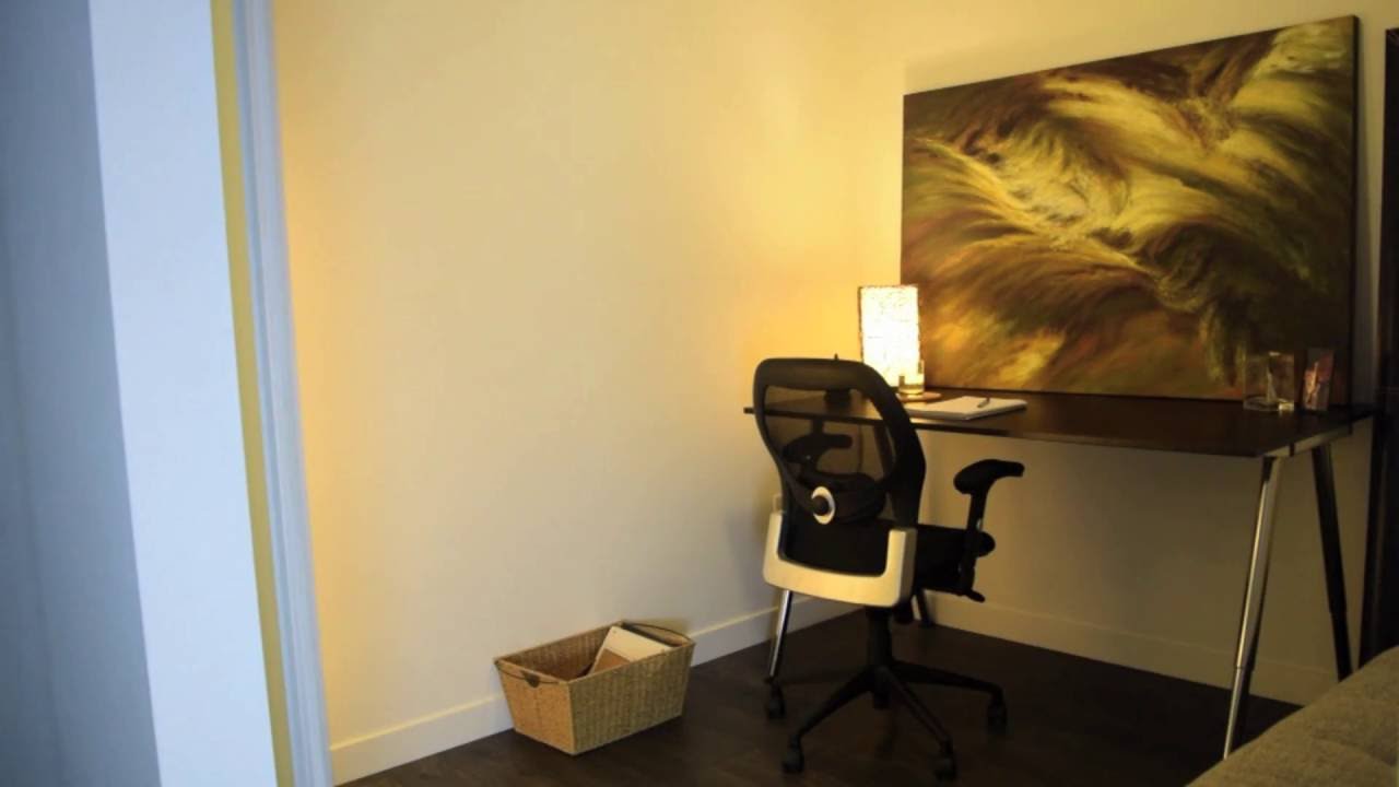 MY MINIMALIST OFFICE! - YouTube