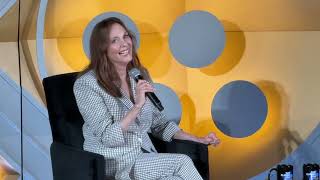 Lesley Ann Warren talks about Victor/Victoria with Dave Karger