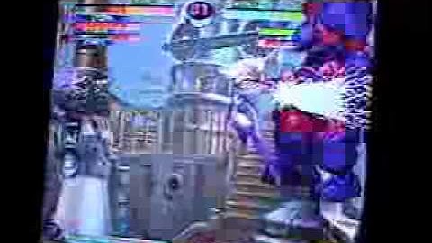 MvC2: Brett (1p) vs Ray (2p) 1 .:August 2004:.