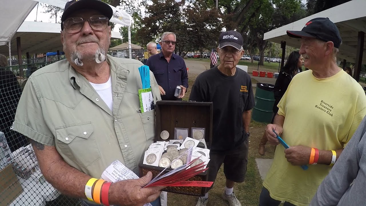 Riverside Treasure Hunters: Annual Roundup 2016