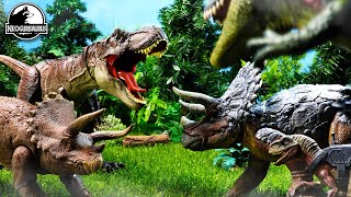 Defeat the armored Triceratops and Sinotyrannus! | The Adventures of Baby Tyrannosaurus