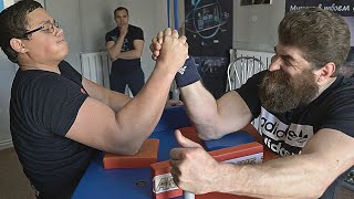 Schoolboy Vs Chewbacca | Arm Wrestling Training 2020