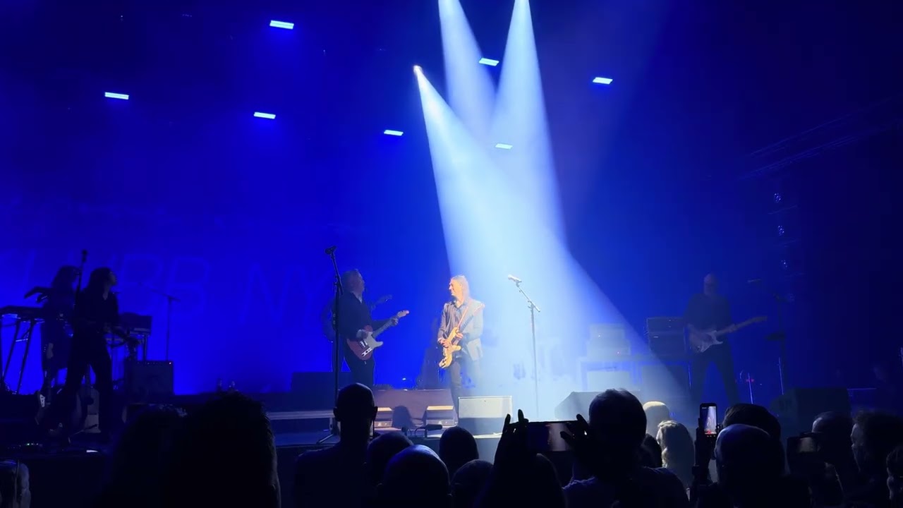 Lars Winnerbäck | Tobias Forge (Ghost) | Dunkla rum | Live Linköping Klubb Nypon | 2025-10-10 | 4K