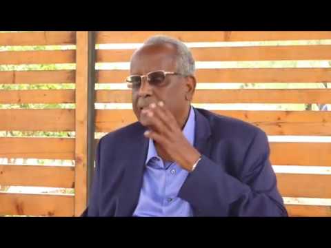 Boobe Yusuf Ducaale oo karbaashey Wasiirka Duulista Hawada Somalia+Halka Sartu ka qudhuntay