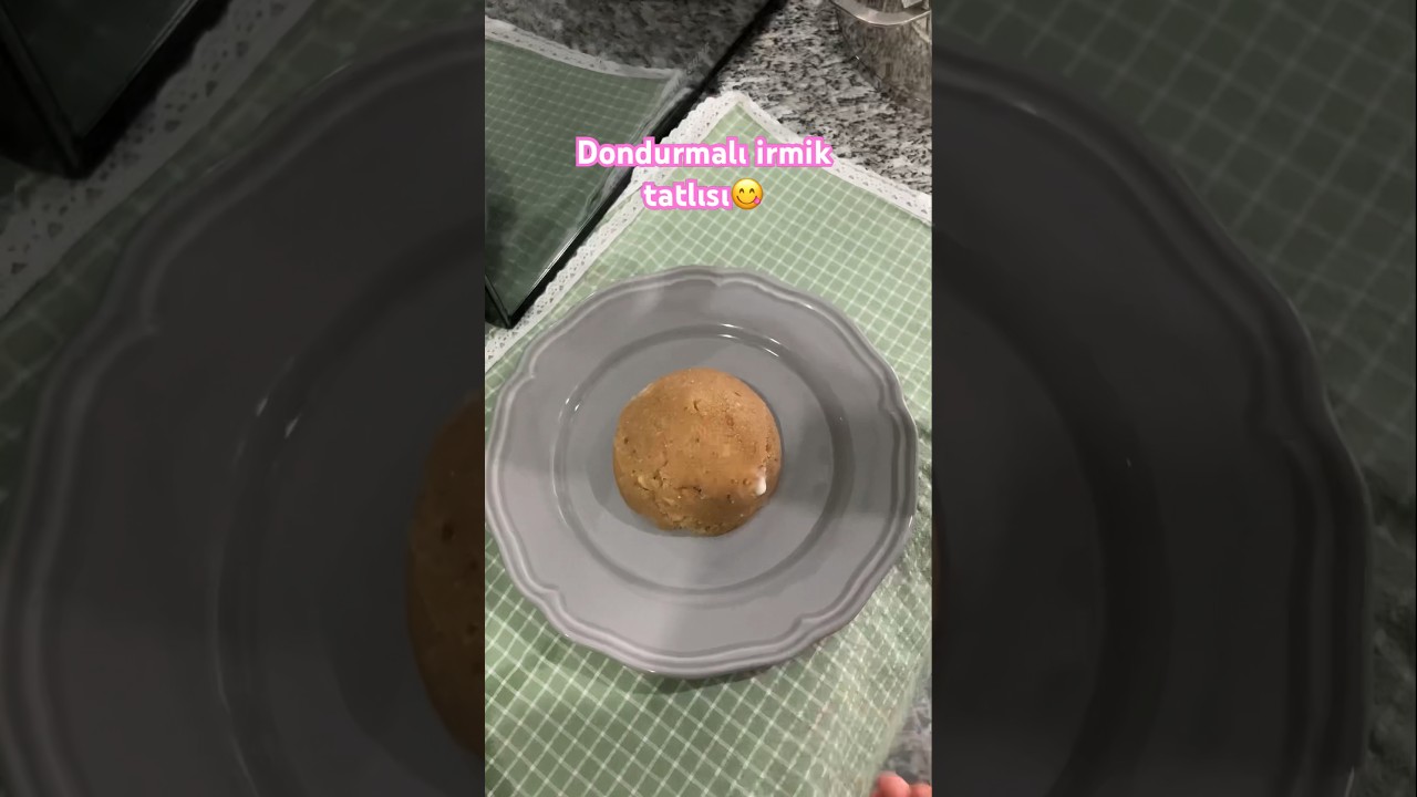 Dondurmalı irmik tatlısı ???? #pratiktarifler #bayram #yemektarifleri #yemek #shortsvideo #tarif Dondurmalı irmik tatlısı ???? #pratiktarifler #bayram #yemektarifleri #yemek #shortsvideo #tarif