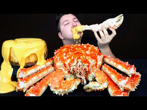 cheesy-sauce-whole-king-crab-•-mukbang