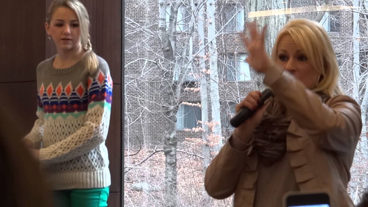 Chloe and Christie NEW! Dec2013 Meet and Greet in New York