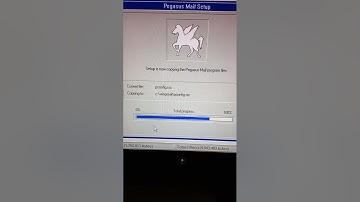 Using a IBM PS/2 model 60 in 2025. Pegasus mail on Netware 3.12 #retrocomputer #ibmps2 #ibm #pegasus