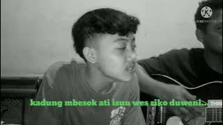 Story WA ( Wes Tau Tatu - Cover akustik )