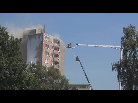 Hochhausbrand mit 5 Verletzten