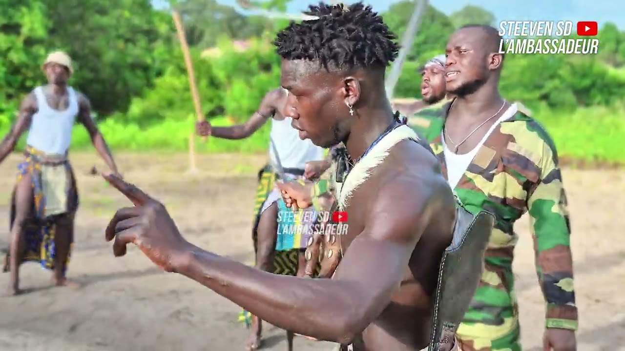 KABROUSSE KADIAKAYE : Un rite ancestral que le temps n’a pas effacé... au cœur de la tradition 😱😱😱
