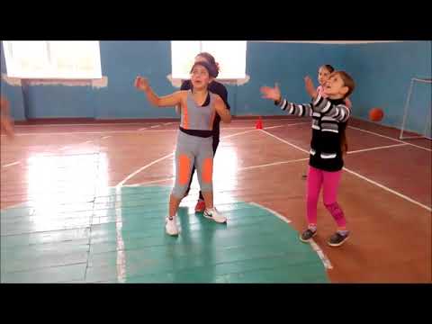 კვადრატი 3 4 ზე და ბურთის ტარება