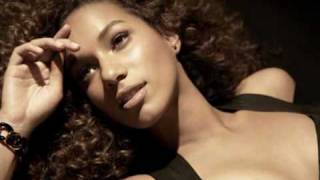Leona Lewis - Broken [HQ] (Official Echo Album Music) + Lyrics