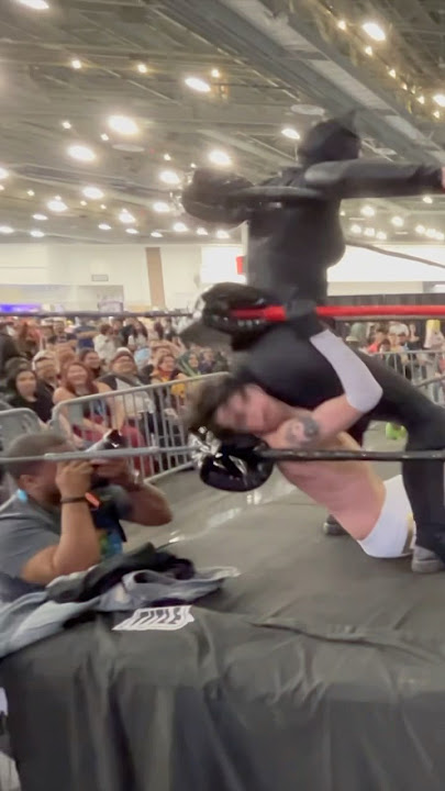 this full match from @versusprowrestling is up now on their YouTube channel! #catfight