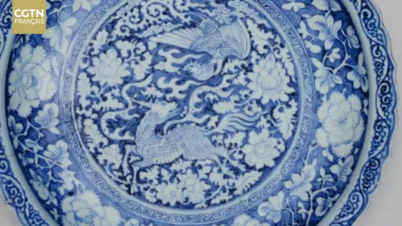 Stylo Bille Luxe Gullor 950 Porcelaine Bleue Et Blanche – Calligraphie Chinoise Et Cheval – Rechargeable