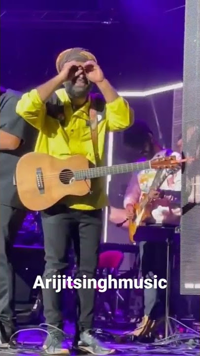 Dekh Lena 👀  #arijitsingh #arijitsinghlive #arijitsinghmusic