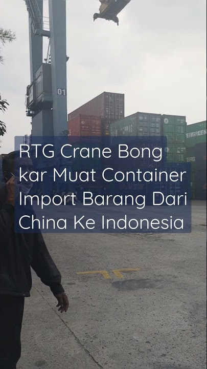 RTG Crane Bongkar Muat Container Evergreen Over Weight Cargo Pelabuhan Tanjung Priok