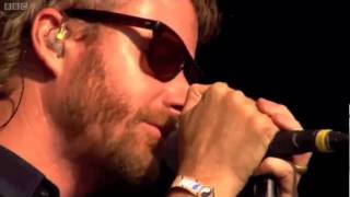 The National - Afraid of Everyone - LIVE