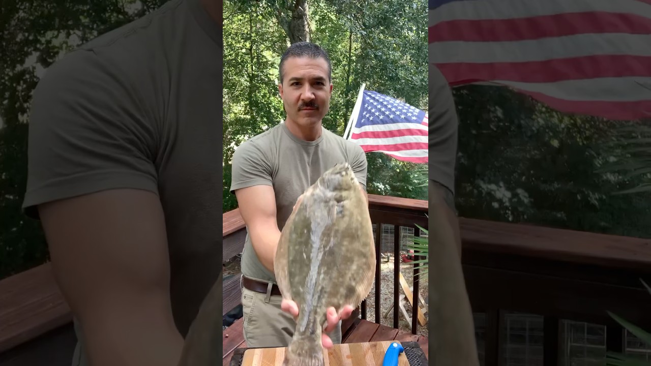 Давайте почистим камбалу! 